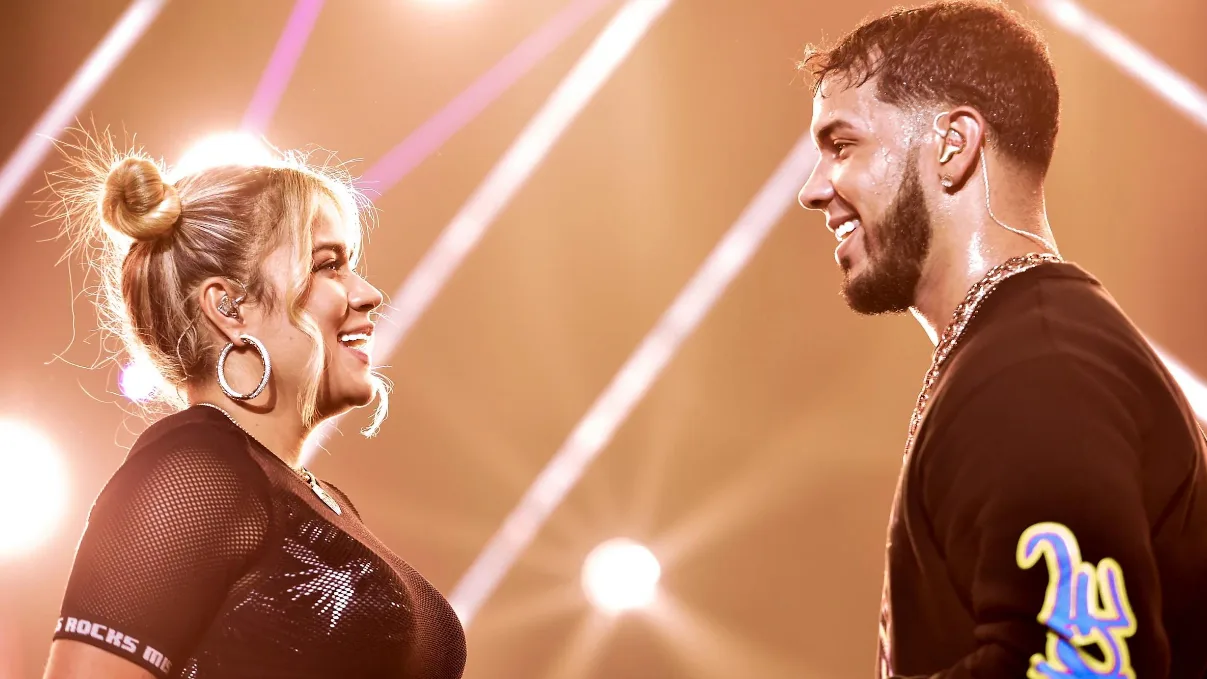 Anuel AA le pidió a Karol G que lo desbloquee y desató rumores en redes sociales