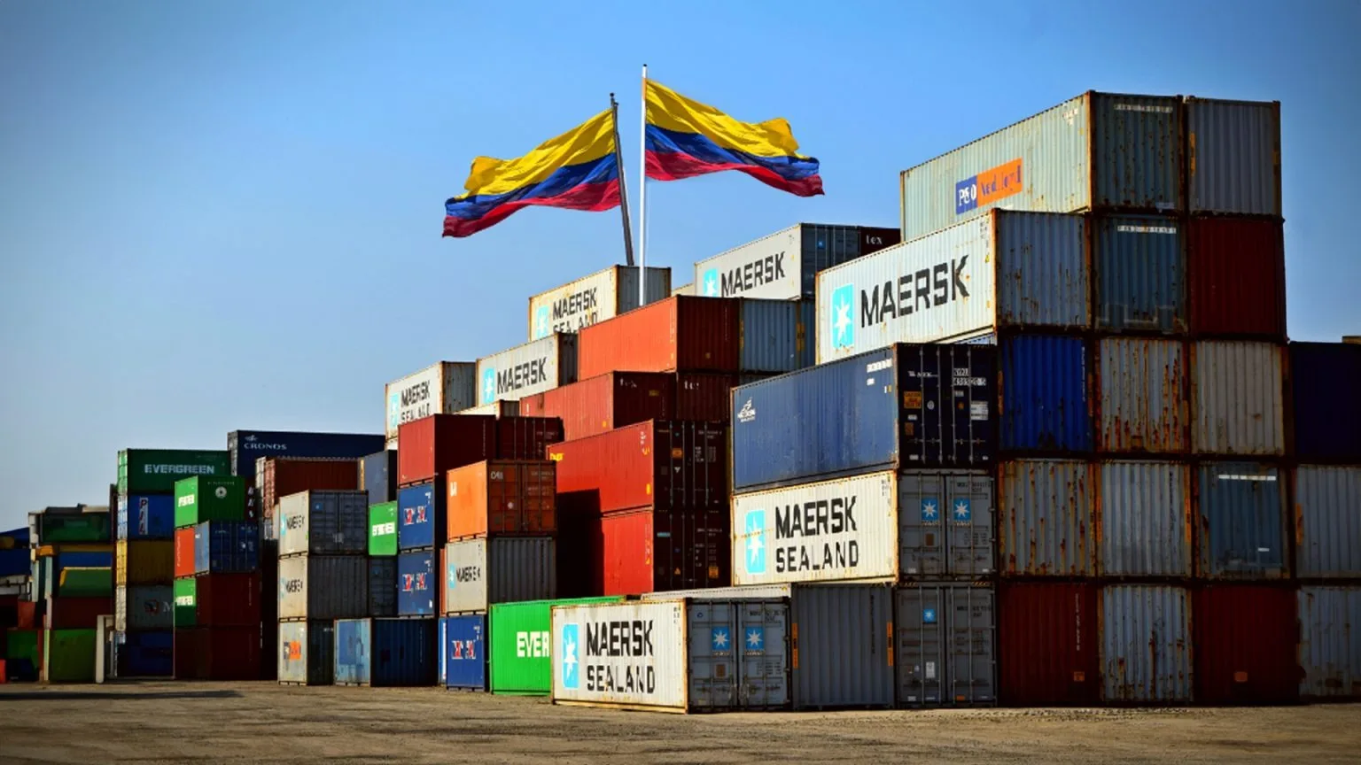 Importaciones de Colombia se disparan y superan los US$7.700 millones en agosto