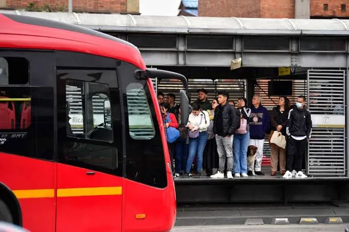 TransMilenio respondió a denuncia de periodista que aseguró haber sido retenido en estació