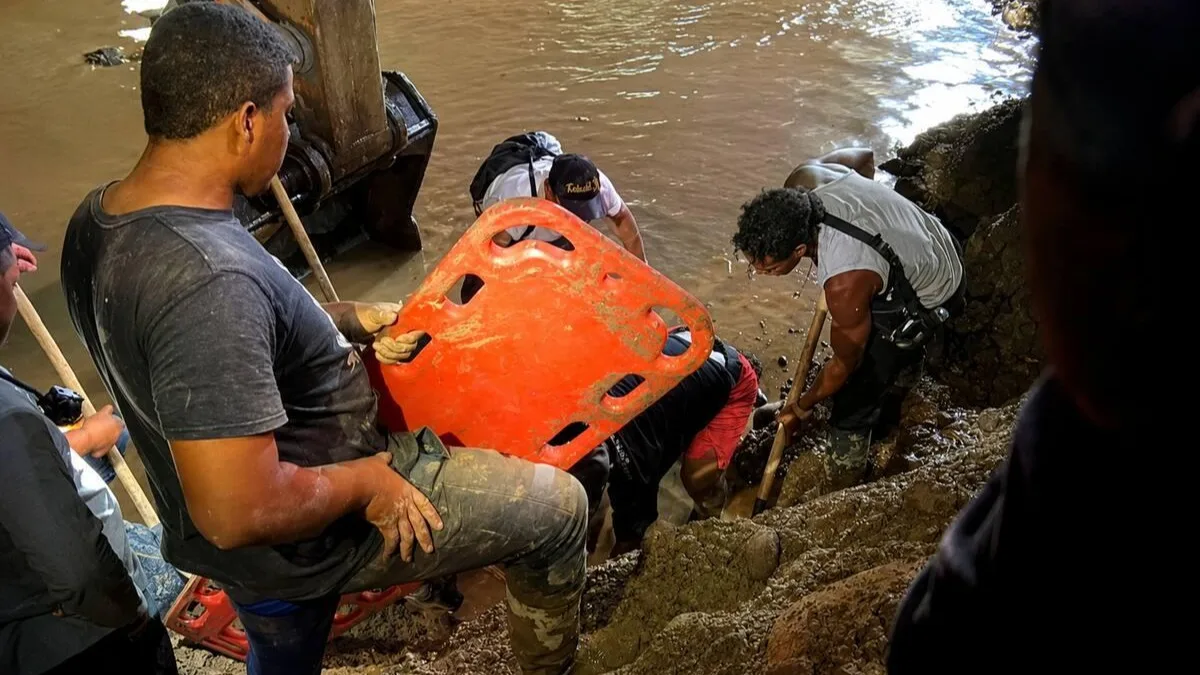 Tragedia en Nariño :  derrumbe de mina  ilegal de oro deja 14  muertos  y  siete  heridos