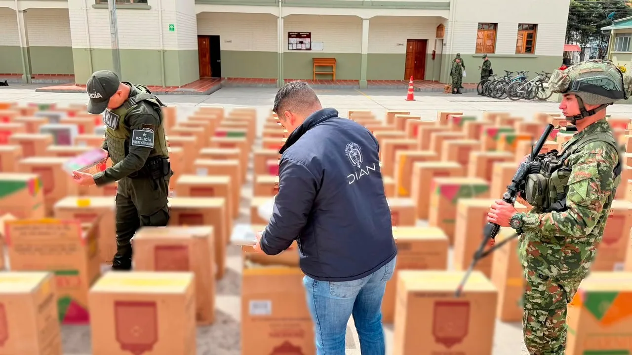 Incautan más de 291.000 cajetillas de cigarrillos de contrabando en Nariño