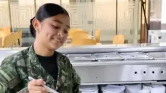 Elianis Díaz, la soldado colombiana que combina el servicio militar con su pasión por la r