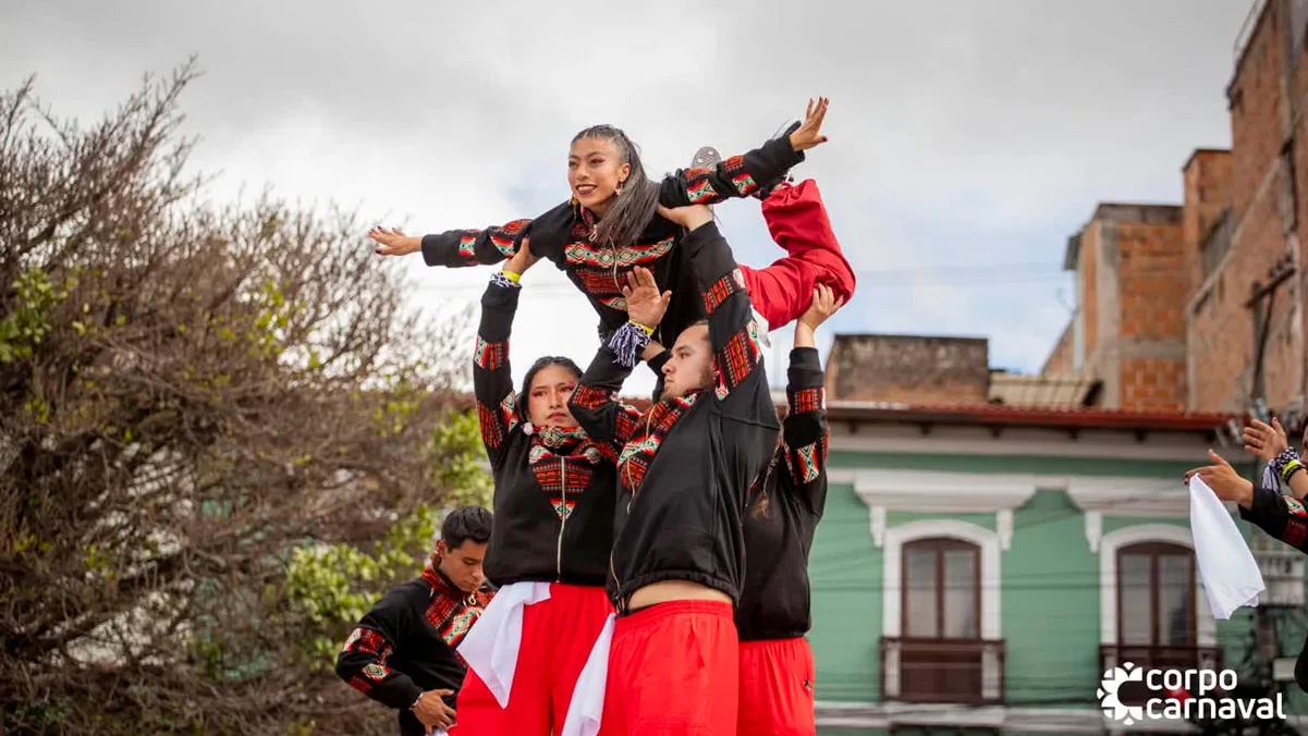 Colectivo coreografico en Pasto