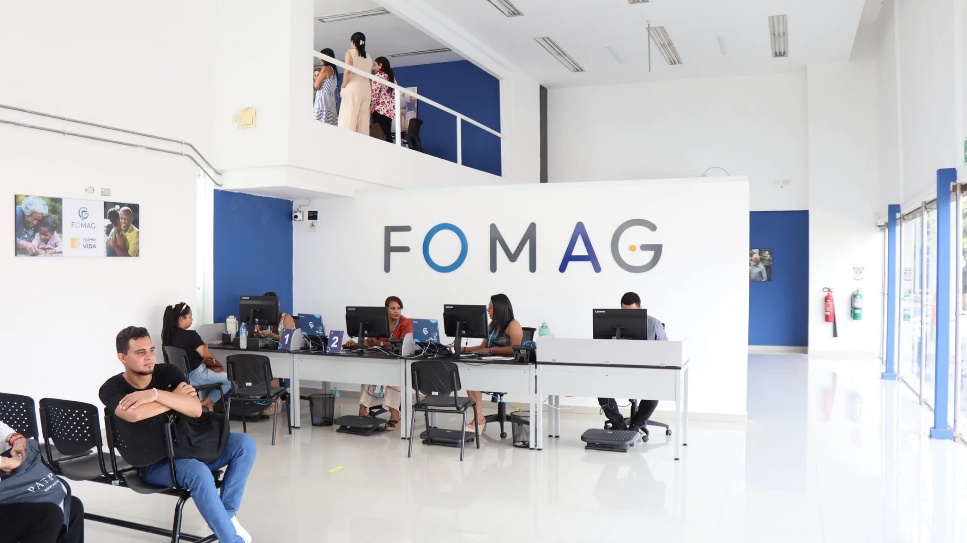 Salud de maestros bajo lupa: Contraloría revisa giros por $4,4 billones al FOMAG