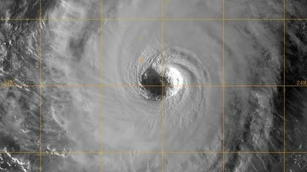 Impactantes imágenes satelitales del supertifón Champi: el fenómeno que sorprende por su e
