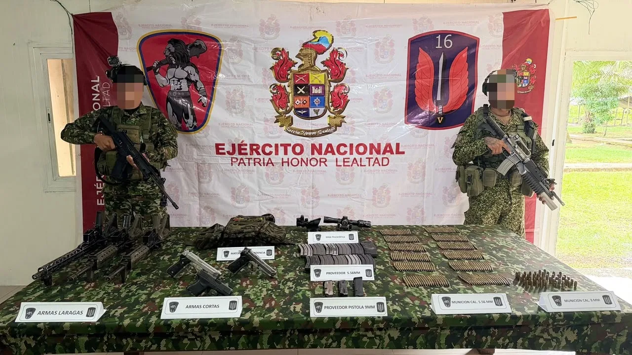 Ejército Nacional logra el sometimiento voluntario de dos adultos y la desvinculación