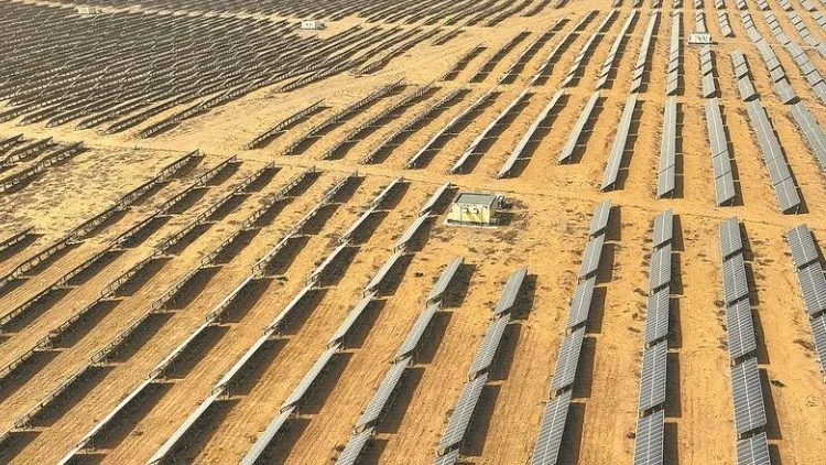 China pide debatir los aranceles a tecnologías limpias en la COP31