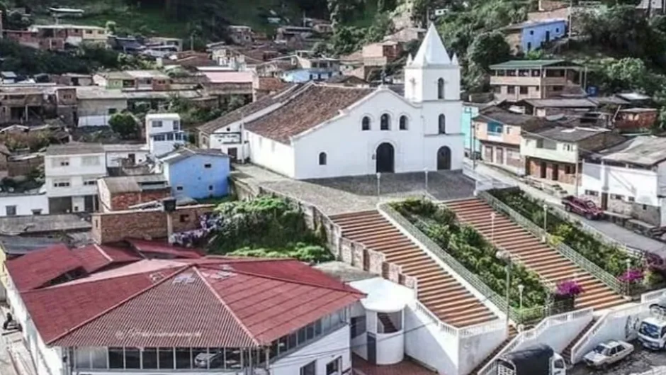 Naturaleza, cascadas y paisajes que invitan a explorar