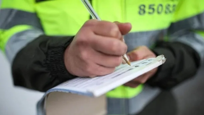 Agentes de tránsito sancionan a treinta y seis conductores por invasión del espacio