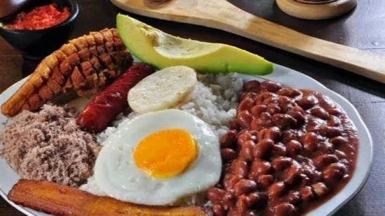 Sabores Tradicionales de la Montaña Colombiana