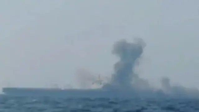 Irán reporta explosiones de cuatro petroleros en Ormuz y captura de un dron estadounidense