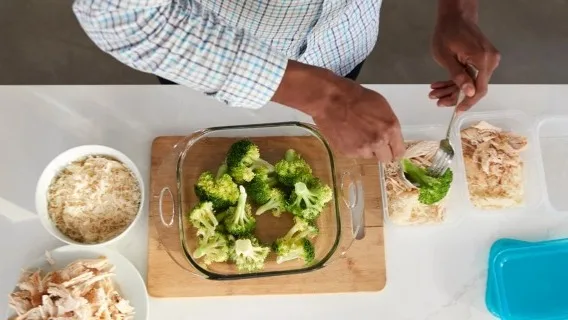 Jornada larga de trabajo: cómo la alimentación ayuda a mantener la energía durante el día
