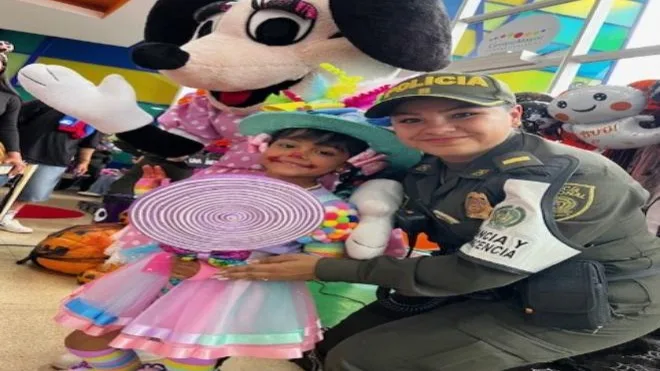 ¡Bogotá  despliega  1.000  policías  para  Halloween!   Autoridades  buscan evitar  riñas