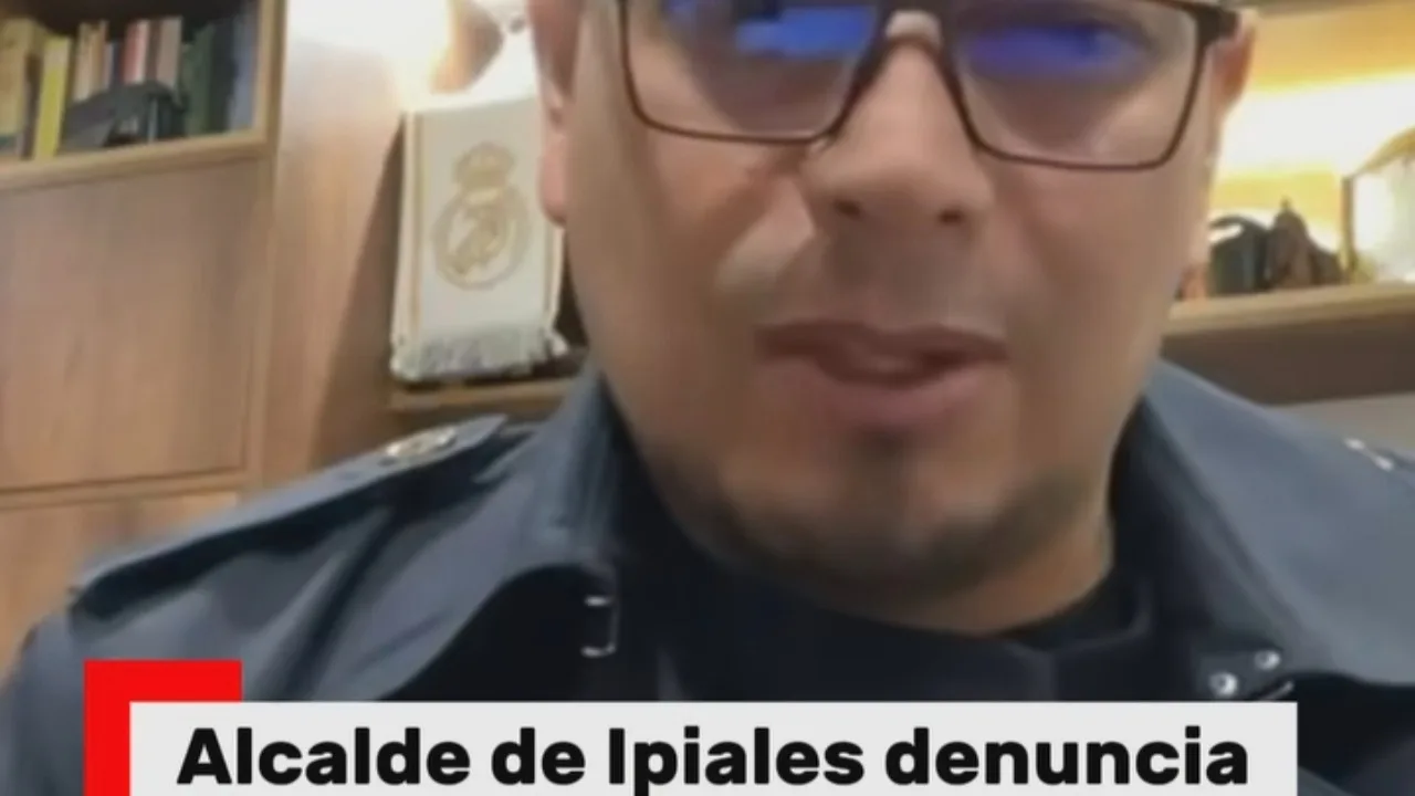 ¡Se defiende el alcalde! Amílcar Pantoja dice que le montaron una trampa .