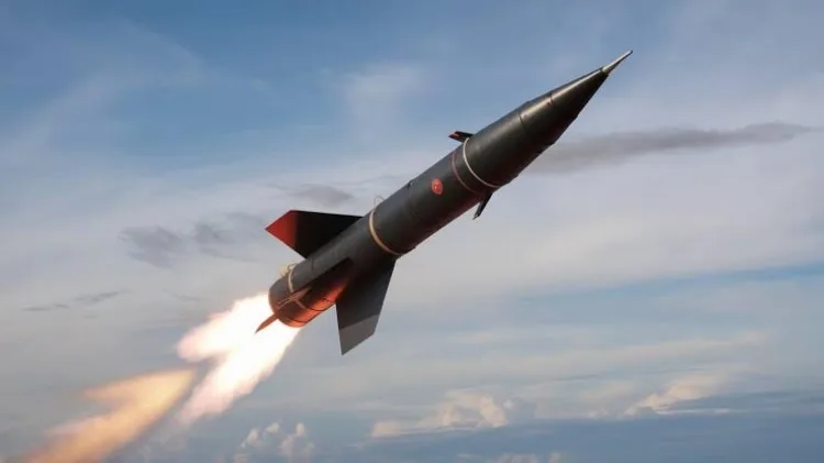 Prueba con éxito un nuevo misil balístico con capacidad nuclear desde un submarino