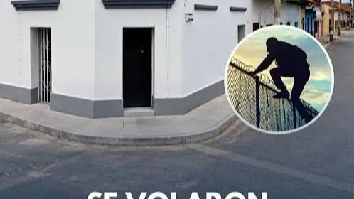 Un total de 17 personas privadas de la libertad escaparon de instalaciones policiales.