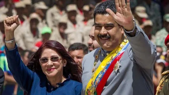 NUEVOS CARGOS CONTRA MADURO Y CILIA FLORES