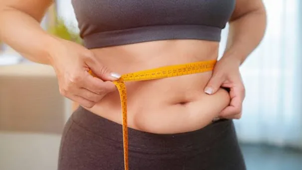 El cortisol y su impacto directo en la acumulación de grasa abdominal y salud