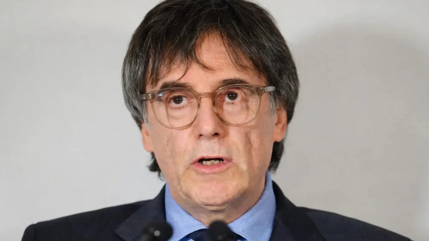 Levantan orden de detención a Carles Puigdemont y termina proceso judicial