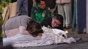 Adolescente de 15 años asesinó a conserje de su antiguo colegio: hay otros dos heridos