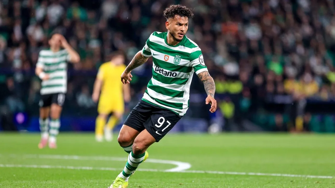 Luis Javier Suárez brilló con doblete, pero Sporting Lisboa perdió ante LASK en Champions.
