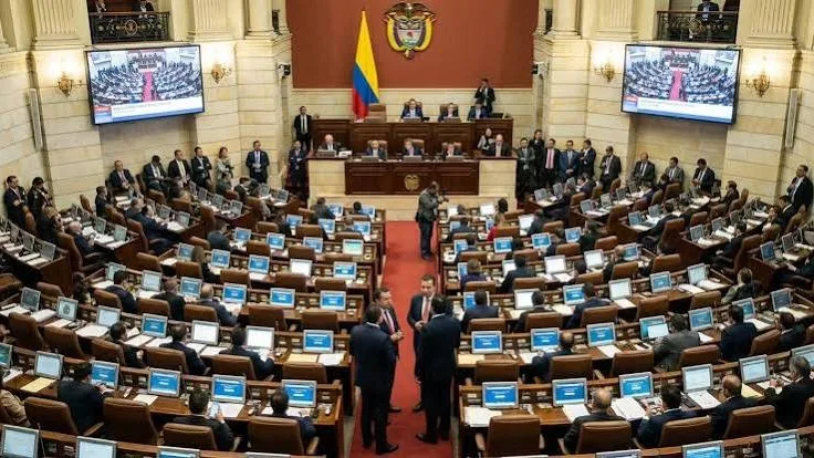 Congreso aprueba presupuesto de Colombia para 2027 por $634,9 billones