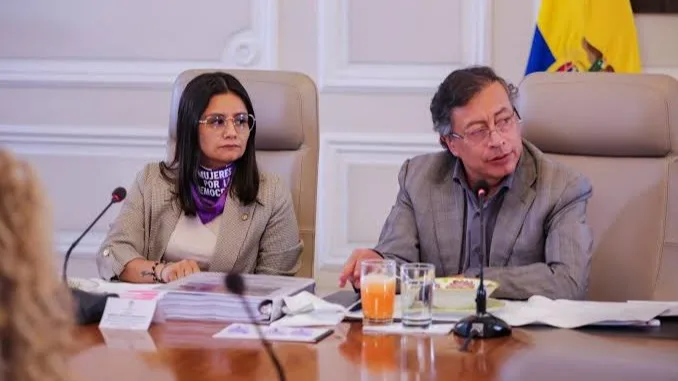Petro emprenderá acciones legales contra Angie Rodríguez tras señalamientos en su contra