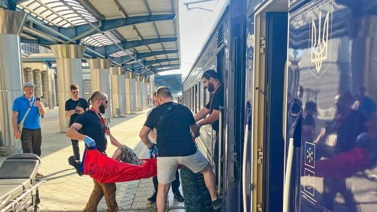 Ataque ruso con drones deja 14 muertos en una estación ferroviaria de Ucrania