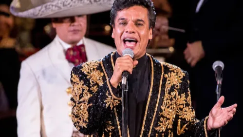 Juan Gabriel recibió un emotivo homenaje en los Premios Billboard de la Música Latina 2026