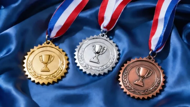 Homenaje institucional exalta la destacada cosecha de medallas en certamen internacional