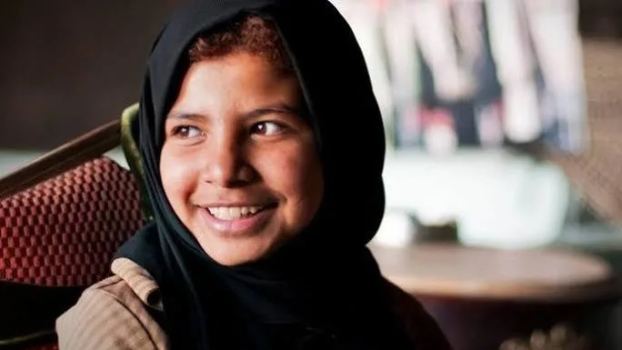La historia de Nujood Ali, la niña de 10 años que logró su divorcio en Yemen