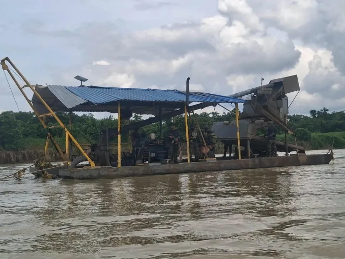Golpe a la minería ilegal el el Río Sinú