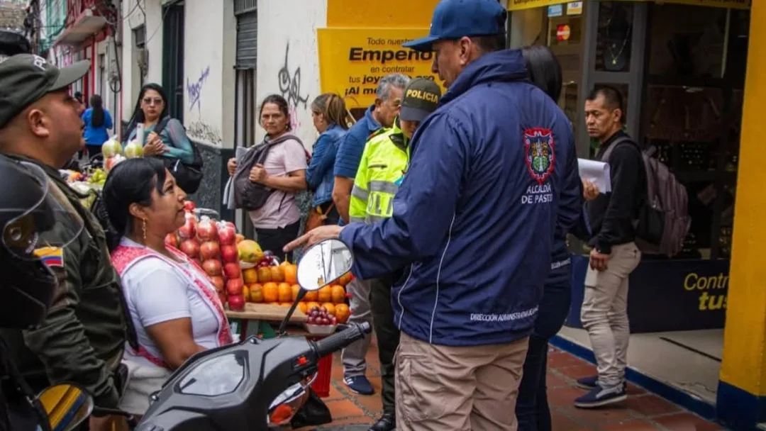 Inician notificaciones a vendedores informales no caracterizados en el centro de Pasto