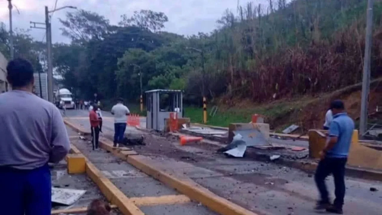 Nuevo atentado con moto-bomba en peaje El Mango en La Sierra, Cauca