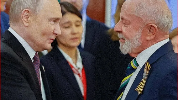 Rusia y China felicitan a Lula Da Silva tras el triunfo en Brasil: