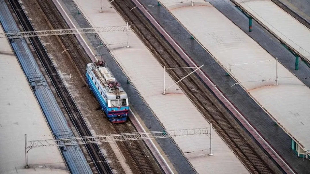 Ataque con drones causa víctimas y altera el transporte en Rusia
