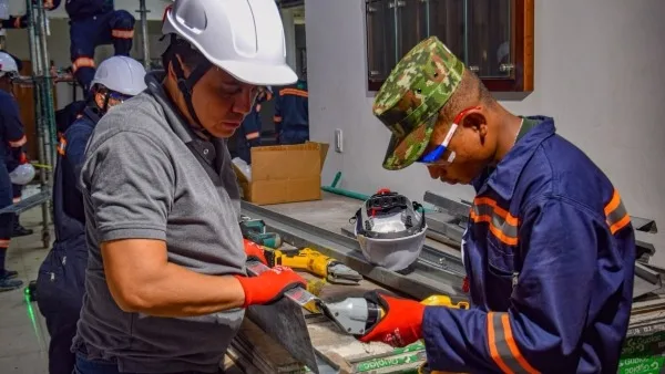 Así apoyan la recuperación de colegios y comunidades afectadas tras el potente terremoto