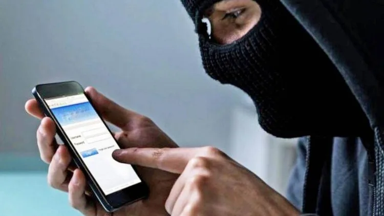 Autoridades capturan a presuntos extorsionistas que engañaban a jóvenes con empleo