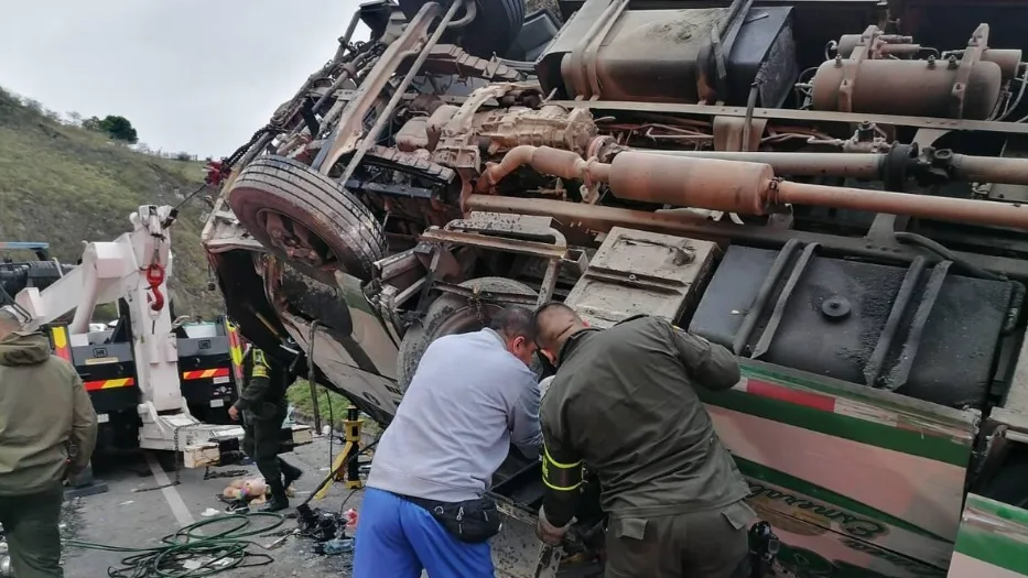Tragedia en la vía Panamericana: cinco muertos y decenas de heridos en el Cauca