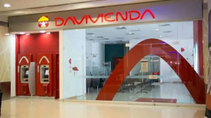 Movimiento millonario en la banca colombiana
