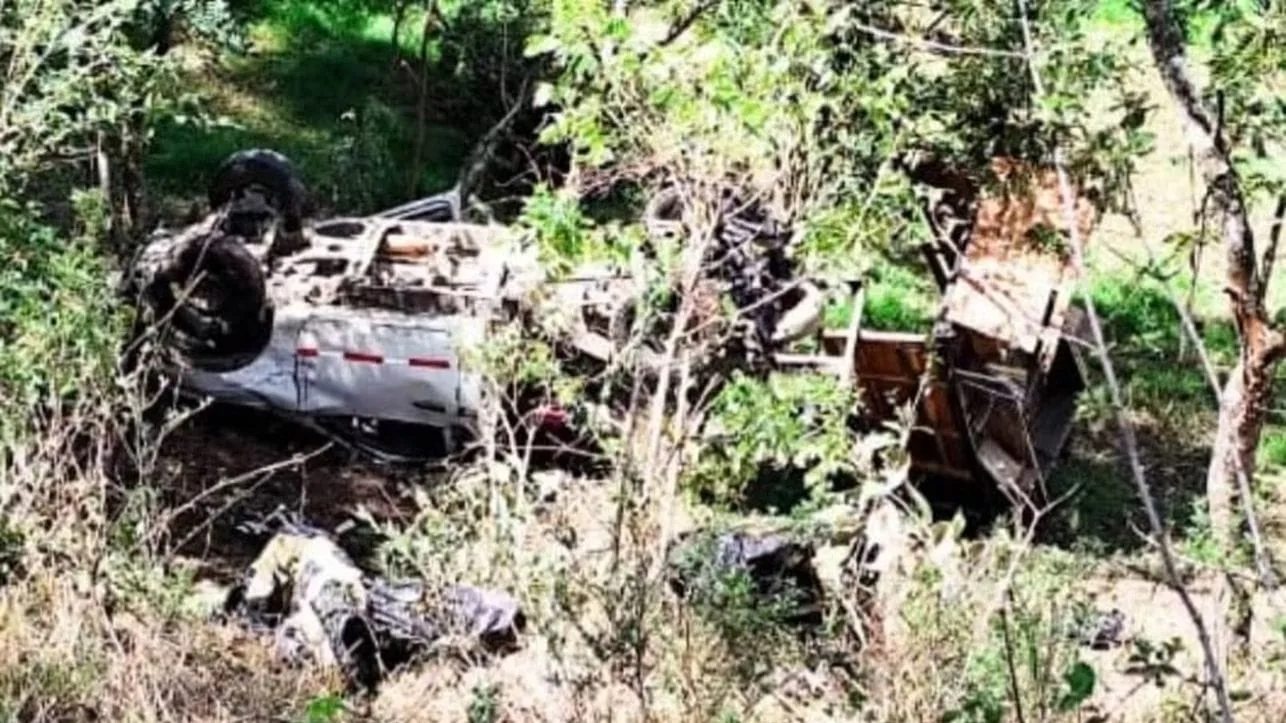 Vehículo cargado con presunta marihuana cayó a un abismo en Jambaló, Cauca
