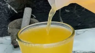 Cómo preparar jugo de naranja natural, refrescante y lleno de sabor