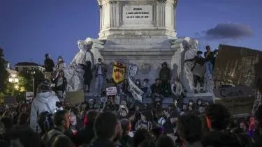Protestas en Europa por el coste de vida movilizan dispositivos de seguridad