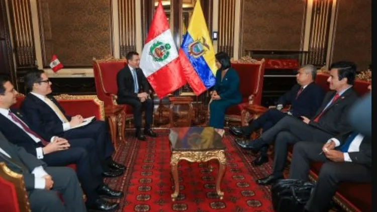 Perú y Ecuador refuerzan su cooperación en reunión presidencial de alto nivel