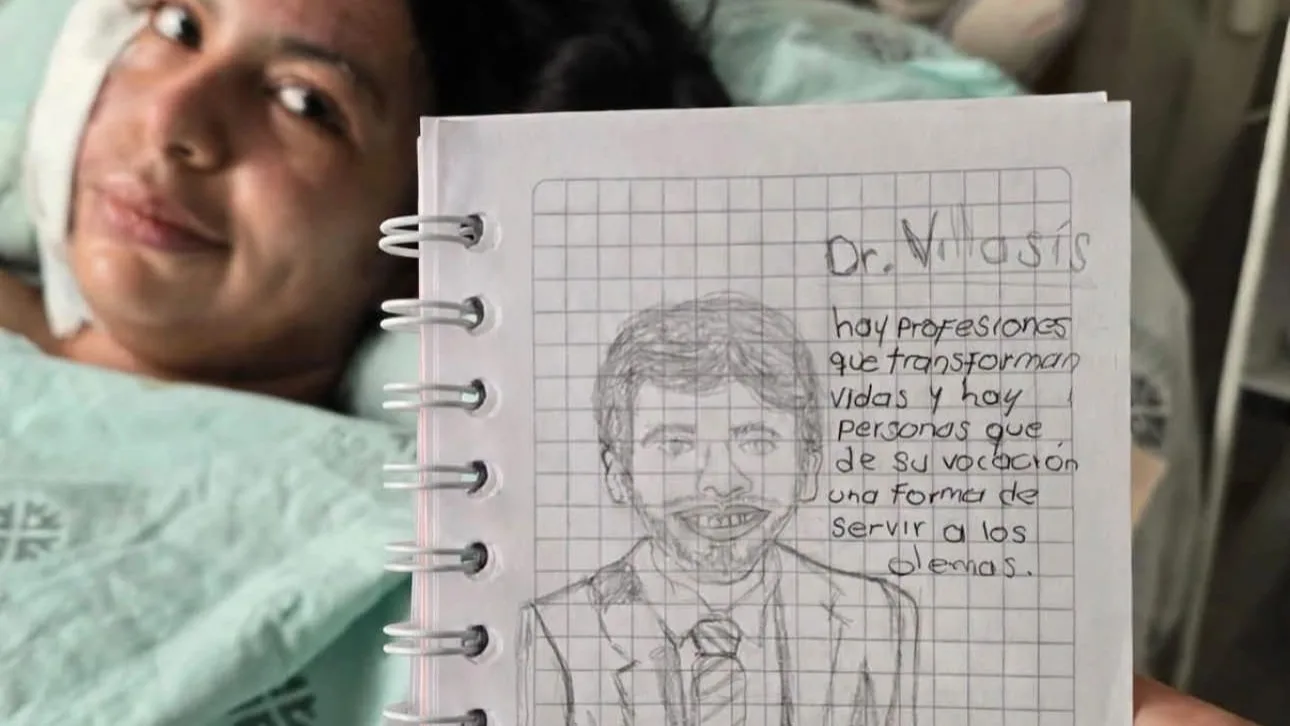Mujer agradece con un dibujo al médico que la operó tras accidente en la vía Pasto-Ipiales