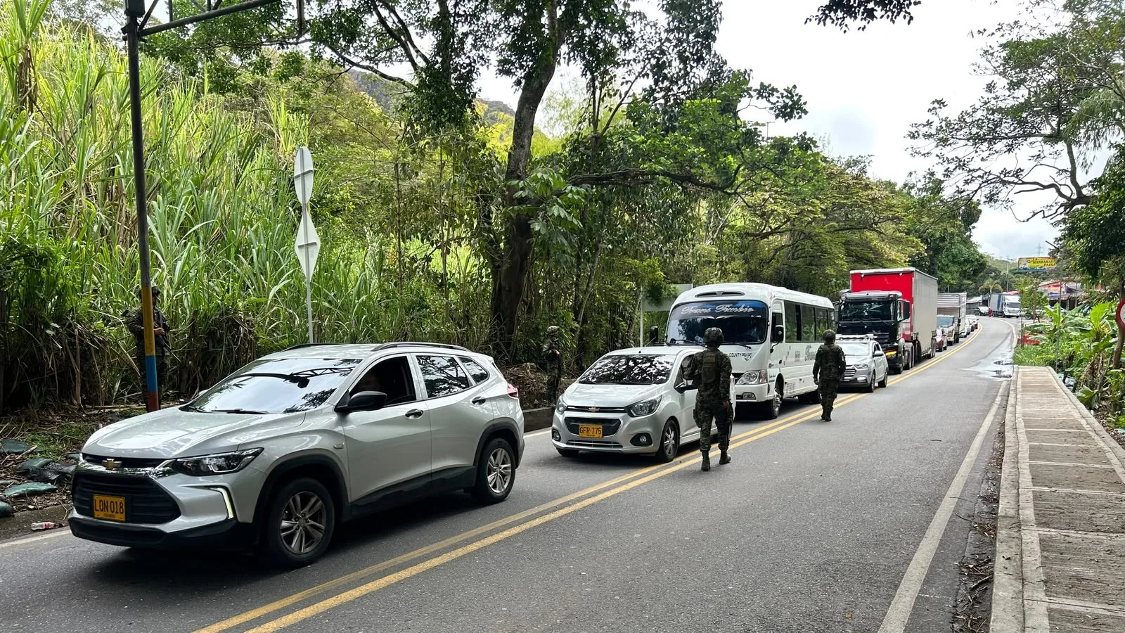 Refuerzan controles en vía Panamericana entre Nariño y sur del Cauca