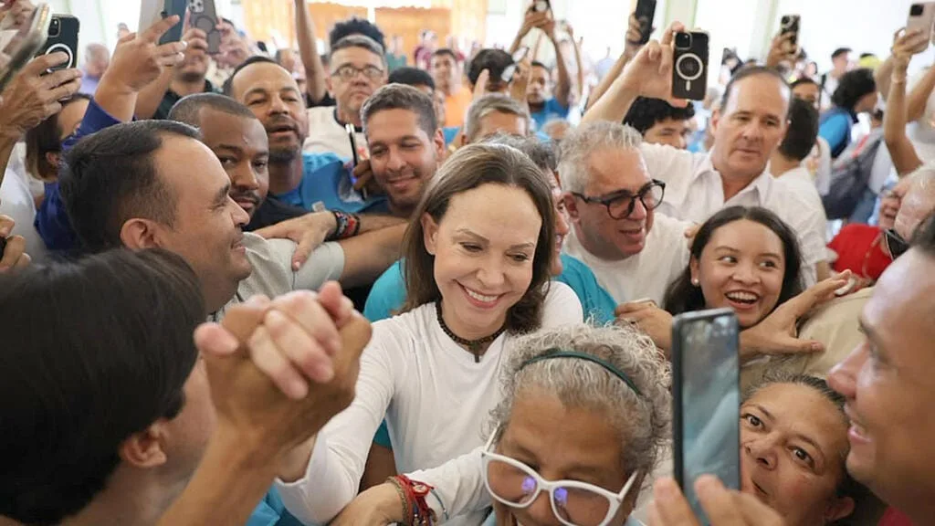 María Corina Machado regresa a Venezuela.
