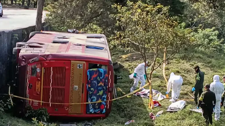 Accidente de bus en la vía Panamericana deja cinco muertos y 64 personas atendidas en el C