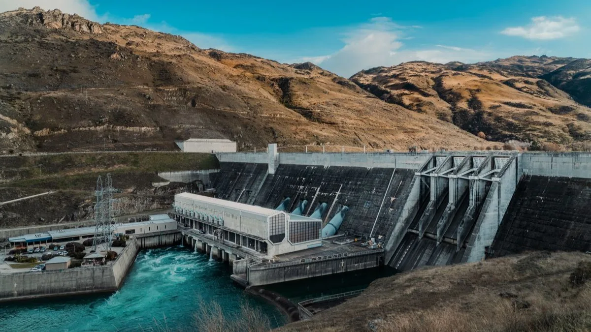 XM reporta nivel de embalses al 61% y descarta alertas en el sistema hidroeléctrico