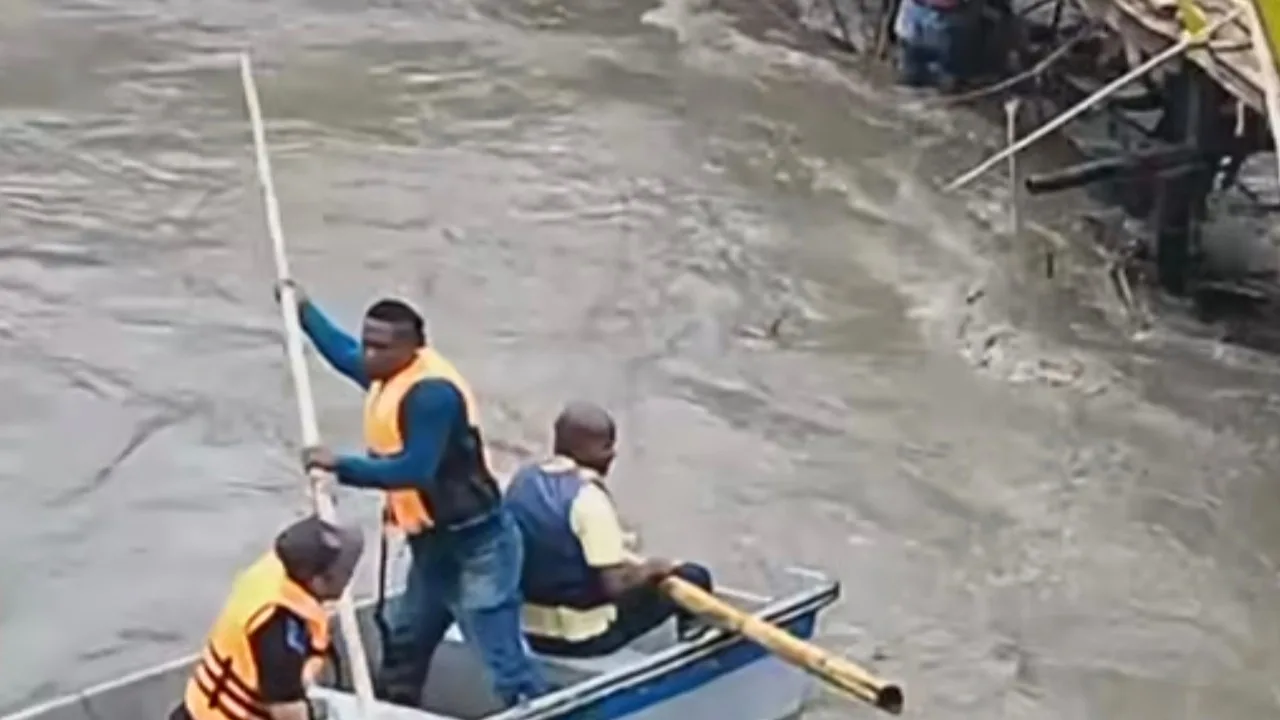¡Emergencia en Puerto Tejada! Ríos La Paila y Palo se desbordaron por fuertes lluvias